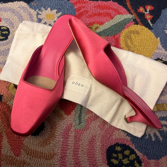 Doen Asher Satin Mules Kitten Heel - Picture 3 of 8